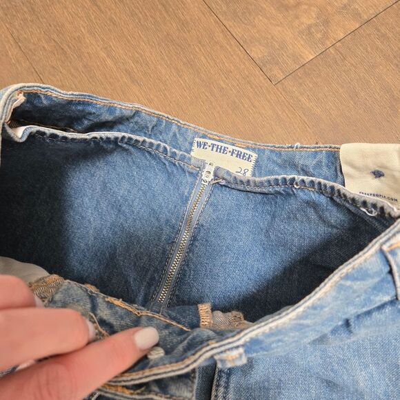 Free People We The Free Prince Street Denim Shorts Size 28 - Picture 8 of 11